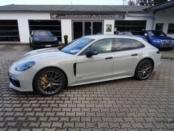 Grau Gebraucht 2019 Porsche Panamera GTS Sport Turismo Limousine | 67.850 € (Teuer)
