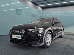 Schwarz Gebraucht 2022 Audi e-tron SUV | 30.380 € (Fairer Preis)