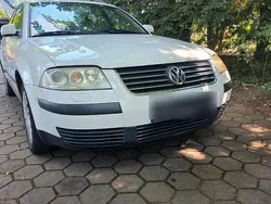Weiß Gebraucht 2001 VW Passat Kombi | 1.000 € (Guter Preis)