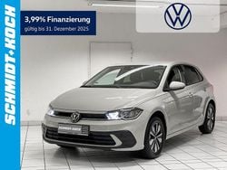 Grau Gebraucht 2024 VW Polo Move Limousine | 17.850 € (Guter Preis)