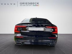 Black solid stone / solid Gebraucht 2022 Volvo S60 Plus Limousine | 31.980 € (Guter Preis)