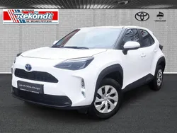 Super (pure) white ii Gebraucht 2022 Toyota Yaris Cross Business Edition SUV | 21.990 € (Guter Preis)