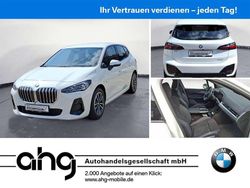 Alpinweiss 3 Gebraucht 2024 BMW 218 M Sport Van / Kleinbus | 30.820 € (Fairer Preis)