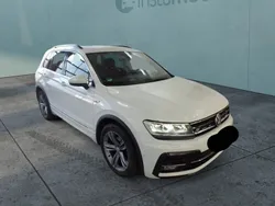 Weiß Gebraucht 2019 VW Tiguan Comfortline SUV | 25.950 € (Etwas zu teuer)