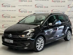 Schwarz Gebraucht 2015 VW Golf Sportsvan Highline Van / Kleinbus | 11.490 € (Fairer Preis)