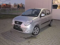 Silber Gebraucht 2010 Kia Picanto Spirit Kleinwagen | 2.250 € (Fairer Preis)