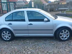 Silber Gebraucht 2002 VW Bora Limousine | 1.400 € (Fairer Preis)