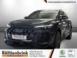 Grau Neu 2025 Audi Q5 S-Line SUV | 76.687 € (Etwas zu teuer)