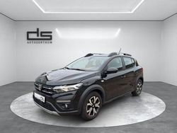Schwarz Gebraucht 2021 Dacia Sandero Comfort Kleinwagen | 11.990 € (Fairer Preis)