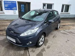 Grau Gebraucht 2011 Ford Fiesta Titanium Kleinwagen | 3.850 € (Fairer Preis)