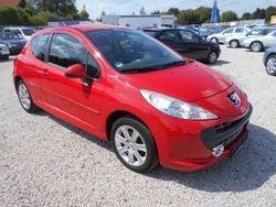 Rot Gebraucht 2007 Peugeot 207 Sport Limousine | 1.500 € (Superpreis)