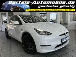Weiß Gebraucht 2022 Tesla Model Y Performance SUV | 39.890 € (Fairer Preis)