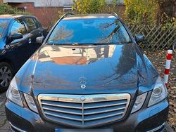 Grau Gebraucht 2011 Mercedes E220 Kombi | 11.900 € (Teuer)