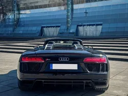 Schwarz Gebraucht 2018 Audi R8 Spyder Sport Cabrio | 123.000 €
