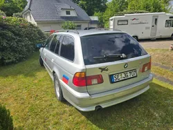 Silber Gebraucht 2001 BMW 520 Kombi | 3.900 € (Teuer)