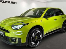 Grün Neu 2025 Abarth 600e Scorpionissima SUV | 47.690 € (Etwas zu teuer)