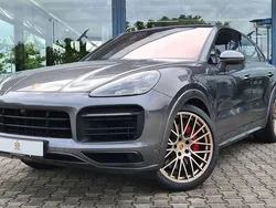 Quarzitgrau Gebraucht 2023 Porsche Cayenne SUV | 109.900 € (Fairer Preis)