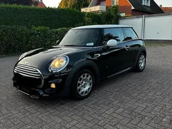 Schwarz Gebraucht 2015 Mini John Cooper Works Kleinwagen | 8.979 €