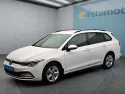 Weiß Gebraucht 2022 VW Golf VIII Kombi | 23.149 € (Guter Preis)