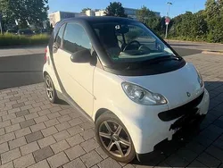 Weiß Gebraucht 2007 Smart ForTwo Coupé Coupé | 3.200 €