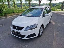 "candy" weiss Gebraucht 2012 Seat Alhambra Reference Van / Kleinbus | 8.890 € (Fairer Preis)