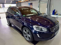 Blau Gebraucht 2016 Volvo XC60 Summum SUV | 20.950 € (Fairer Preis)