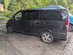 Schwarz Gebraucht 2013 Mercedes Viano Van / Kleinbus | 22.000 € (Fairer Preis)