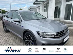 Silber metallic Gebraucht 2021 VW Passat GTE Kombi | 22.244 € (Etwas zu teuer)