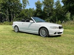 Weiß Gebraucht 2006 BMW 330 Cabriolet M Sport Cabrio | 10.750 € (Guter Preis)