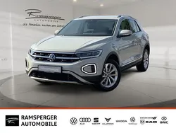 Grau (ascotgrau) Gebraucht 2024 VW T-Roc Style SUV | 27.990 € (Guter Preis)