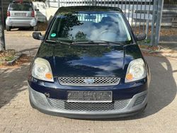 Blau Gebraucht 2006 Ford Fiesta Ambiente Kleinwagen | 1.249 € (Fairer Preis)