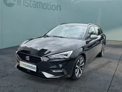 Schwarz Gebraucht 2021 Seat Leon FR Van / Kleinbus | 17.795 € (Fairer Preis)