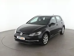 Schwarz Gebraucht 2017 VW Golf VII Highline Limousine | 17.690 € (Fairer Preis)