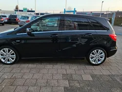 Schwarz Gebraucht 2012 Mercedes B200 Van / Kleinbus | 7.950 € (Teuer)