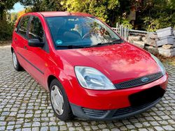 Rot Gebraucht 2003 Ford Fiesta Kleinwagen | 1.999 € (Teuer)