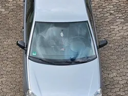 Grau Gebraucht 2005 VW Polo Kleinwagen | 4.700 € (Teuer)