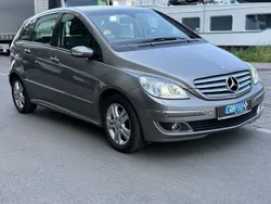 Grau Gebraucht 2007 Mercedes B200 Van / Kleinbus | 4.950 € (Fairer Preis)