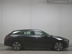 Schwarz Gebraucht 2021 Mercedes CLA200 Shooting Brake Progressive Kombi | 17.480 € (Guter Preis)