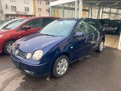 Blau Gebraucht 2003 VW Polo Highline Kleinwagen | 2.999 € (Etwas zu teuer)