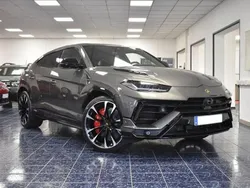 Grau Neu 2024 Lamborghini Urus SUV | 304.870 €