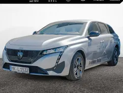 Grau Gebraucht 2025 Peugeot 308 Active Kombi | 24.990 €