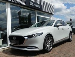 Weiß (ceramic) Neu 2025 Mazda 3 Exclusive-Line Limousine | 30.390 €