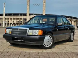 Schwarz Gebraucht 1989 Mercedes 190 Limousine | 15.900 €