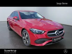 Rot Gebraucht 2024 Mercedes C300e Avantgarde Limousine | 41.830 €