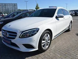 Weiß Gebraucht 2019 Mercedes C180 Avantgarde Limousine | 23.880 € (Guter Preis)