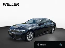Black sapphire (schwarz) Gebraucht 2024 BMW 320 M Sport Limousine | 37.970 € (Guter Preis)