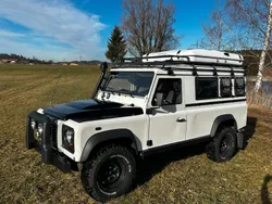 Gebraucht 2011 Land Rover Defender SUV | 35.900 €