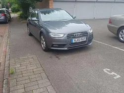 Grau Gebraucht 2012 Audi A4 Ambition Kombi | 9.000 € (Superpreis)