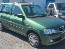 Grün Gebraucht 2000 Mazda Demio Exclusive Van / Kleinbus | 2.299 € (Teuer)