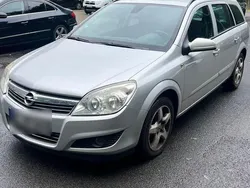 Silber Gebraucht 2008 Opel Astra Kombi | 2.450 € (Guter Preis)